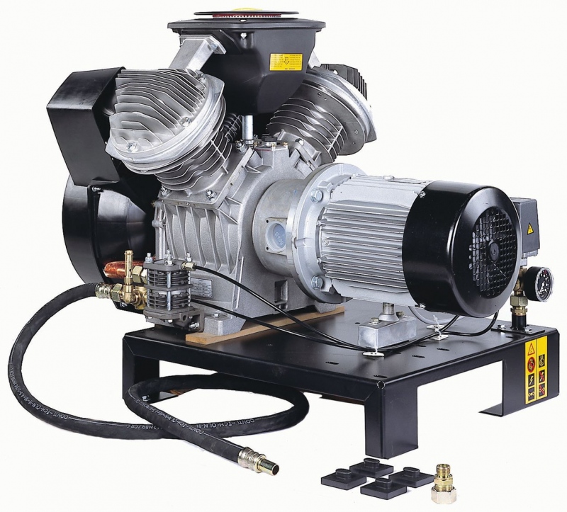 Поршневой компрессор Atlas Copco LT20-30 Pack Unsilenced